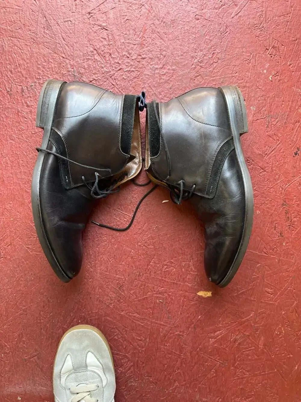 Florsheim comfortech chukka